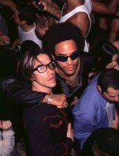 Lenny Kravitz, Anthony Kiedis of The Red Hot Chili Peppers 1999.jpg